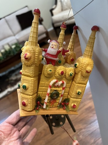 Vtg 1975 Emson Blow Mold SANTA On COOKIE CASTLE Christmas Wind Chimes Hong Kong - Picture 5 of 6