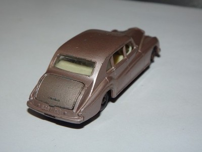 Matchbox #44 Rolls Royce Phantom V color is pinkish tan in