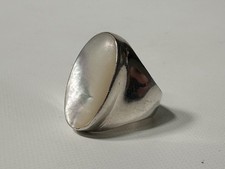 Sterling Silver Mother of Pearl MOP Oval Stone Ring Size 6.75 NF Designer