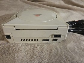 Sega Dreamcast NTSC-U White Video Game Console HKT-3020