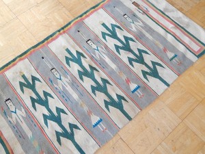 30.5 X 57" VINTAGE NAVAJO INDIAN SHIPROCK CORN YEI PICTORIAL RUG / WEAVING