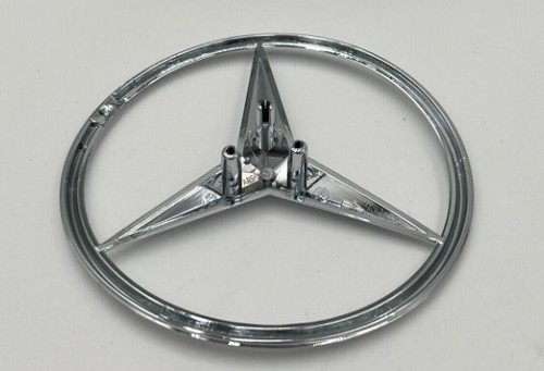 W204 C63S Sedan Chrome Silver Boot Badge for Mercedes Benz C Class 2007 - 2014 - Foto 3 di 3