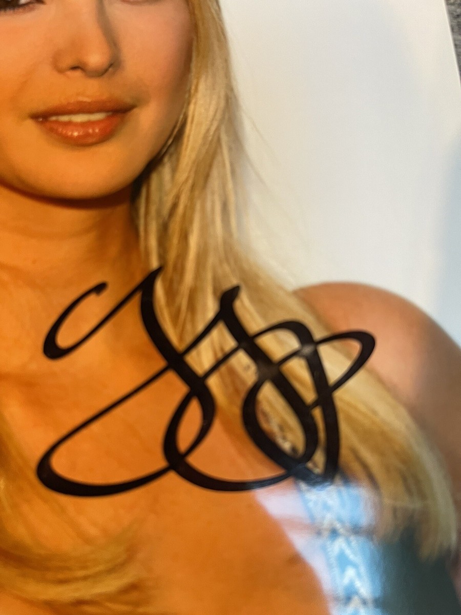 Ivanka Trump Signed 5x7 Photo With COA | eBay