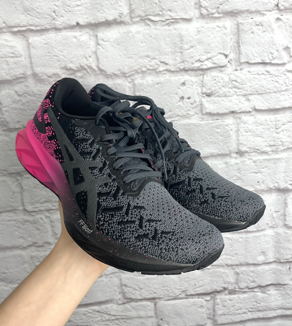 asics black pink