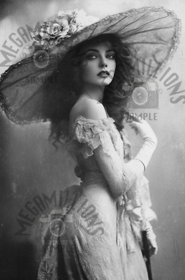 Titanic Edwardian Era Vintage 1900's Photo of Woman in Lace Dress  03