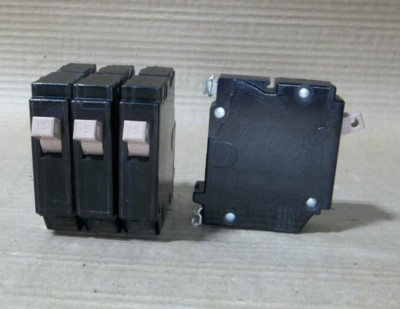 LOT OF 4 Eaton CH CH115 1 Pole 15 Amp 120V Metal Half Notch Circuit ...