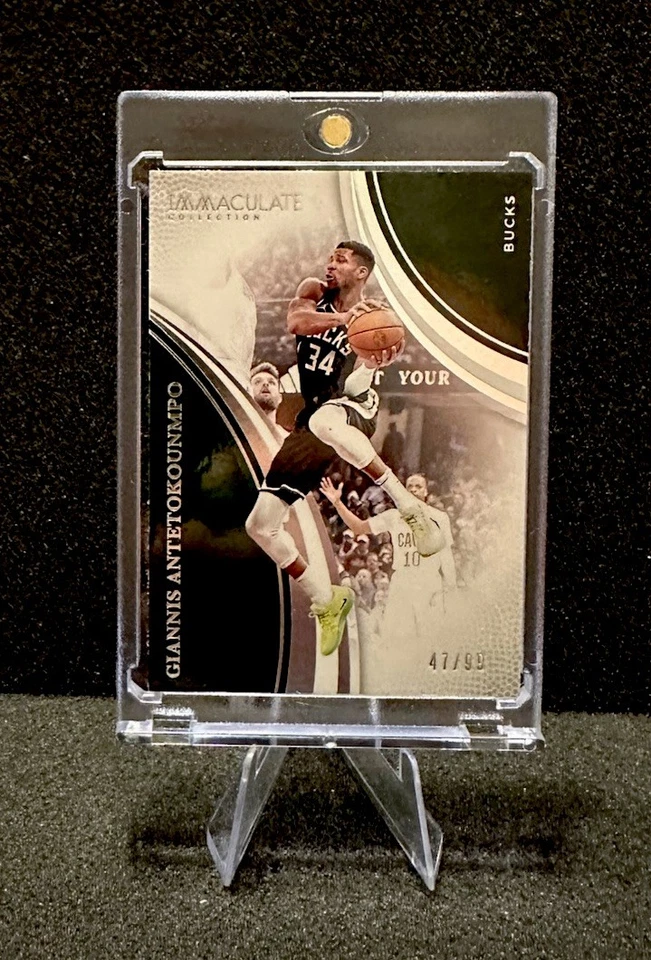 Giannis Antetokounmpo 2024-25 Panini Inmaculada #62 47/99 Bucks Foto 4 de 4