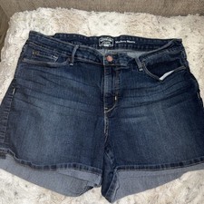 Signature Levi Strauss Modern Shorts Sz 20W