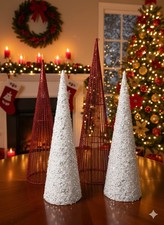 Set of 4 Glitter Cone Christmas Trees 2 Red 2...