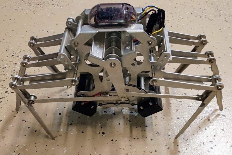 Gakken Mechamo The Mechanical Animal Series Crab Remote/ Robot Infrared Control