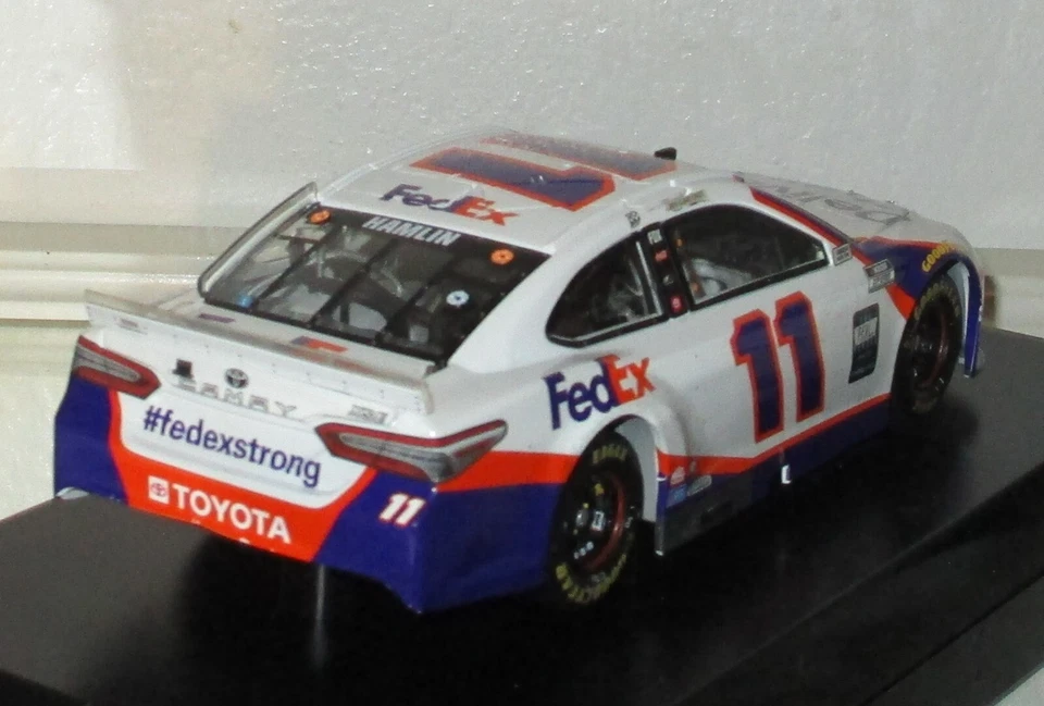 RCCA 2020 Denny Hamlin #11 Fedex Delivery Strength Darlington Win Elite Car #80 Foto 4 de 4