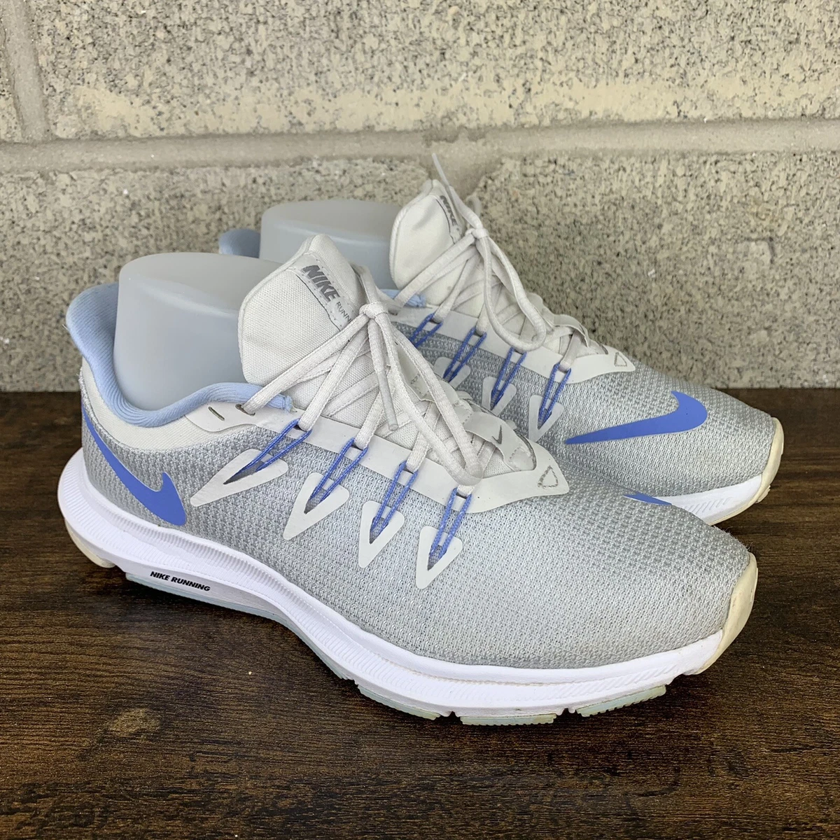 Nike Womens Quest AA7412 008 White Blue Running Shoes Lace Up Low Top Size 6