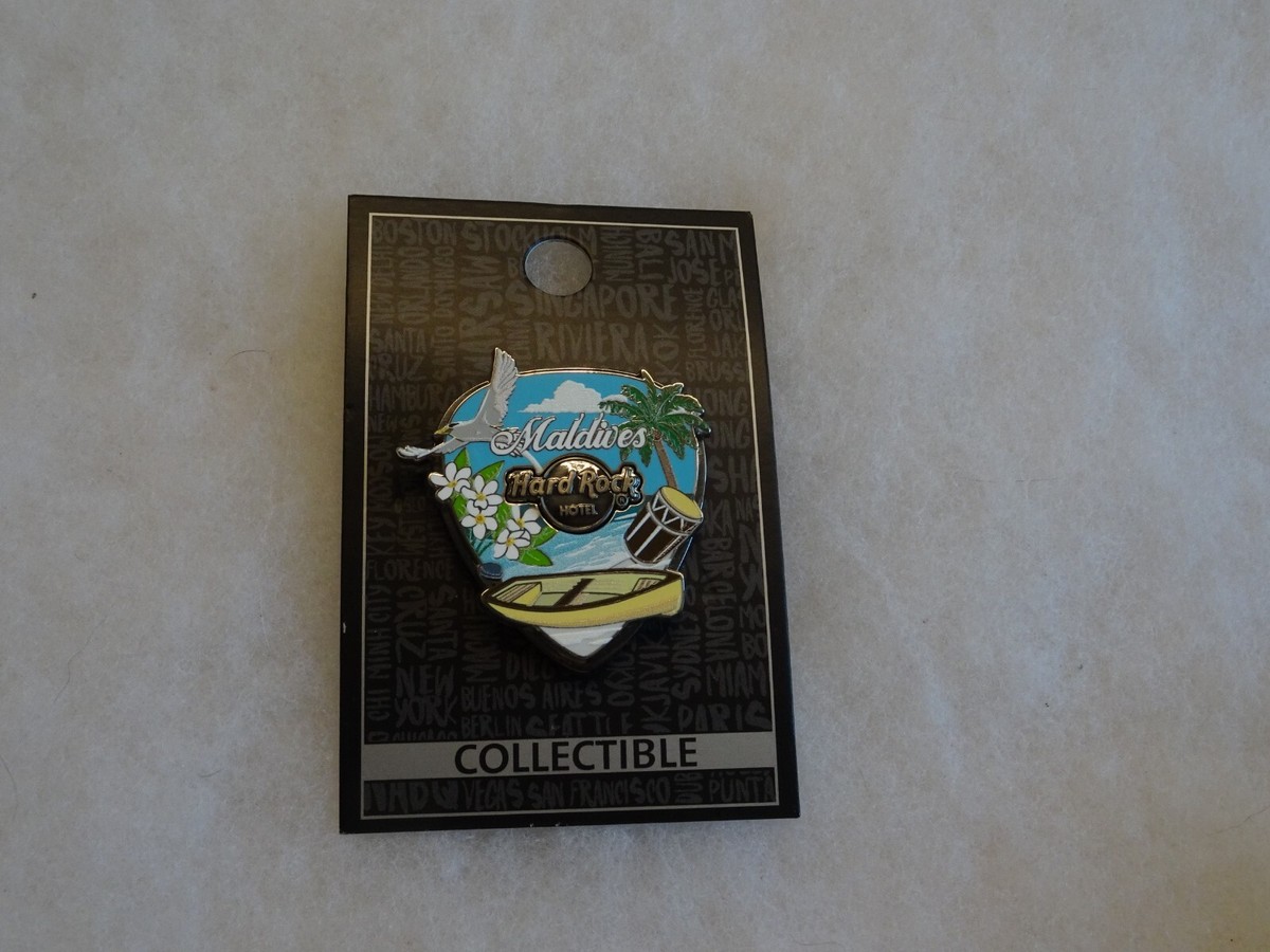 Hard Rock Cafe pin Maldives Hotel Core Collage Guitar Pick series