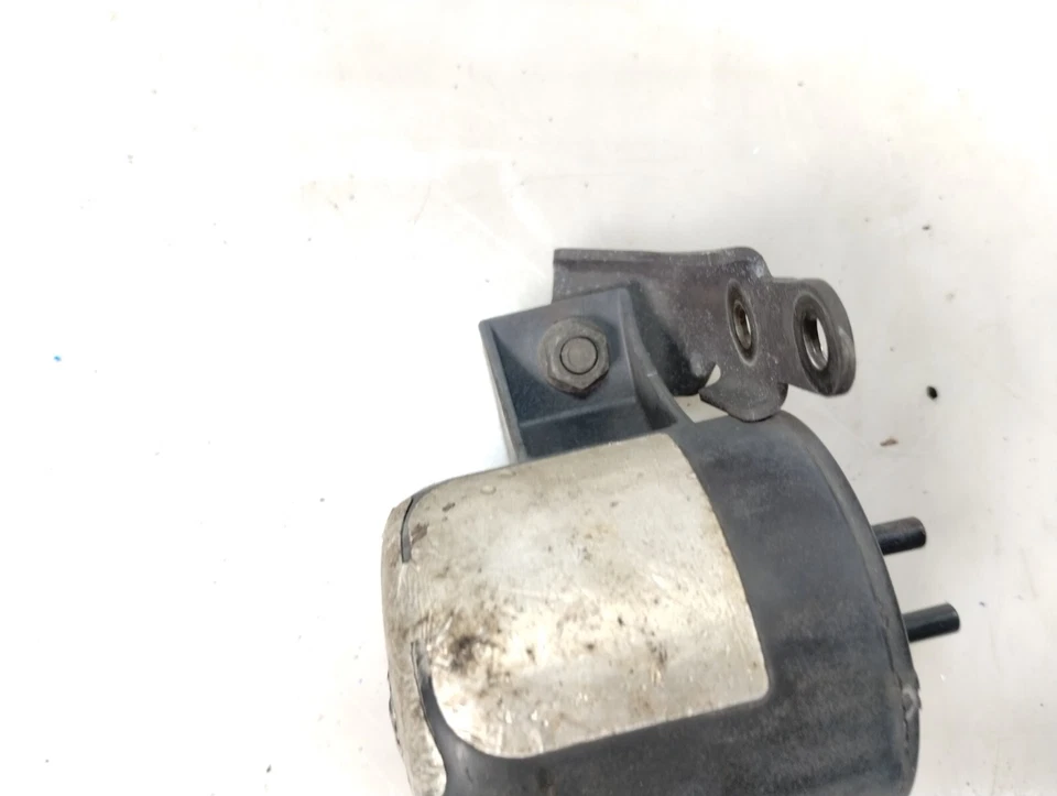 Honda RC51 RVT1000R SP1 2000 emisiones EVAP bomba de recipiente de vacío Foto 2 de 4