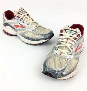 brooks floral running shoes