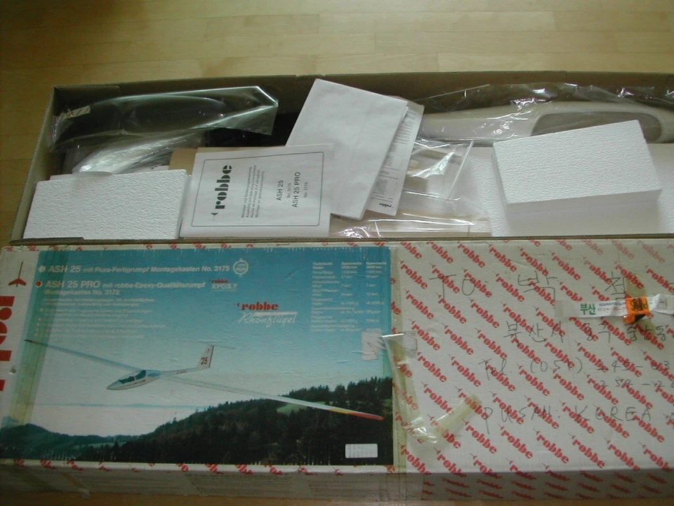 VINTAGE NIB ROBBE ASH-25 GLIDER KIT - Image 4 of 4