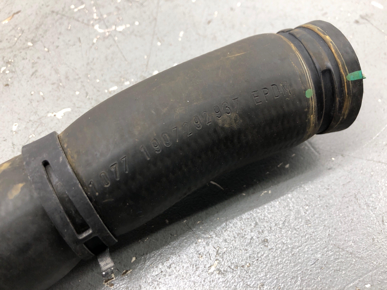 2020-2023 MCLAREN GT 4.0L ENGINE COOLANT MISC WATER HOSE LINE OEM 2021 2022