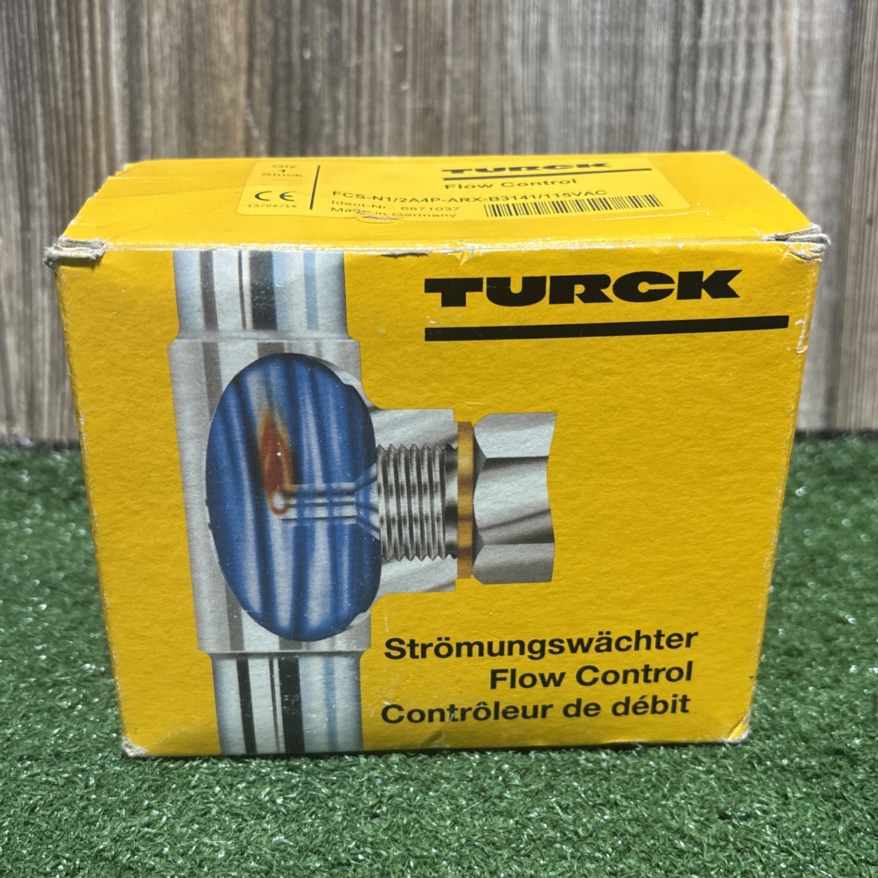 TURCK FCS-N1/2A4P-ARX-B3141/115VAC / FCSN12A4PARXB3141115VAC (BRAND NEW)