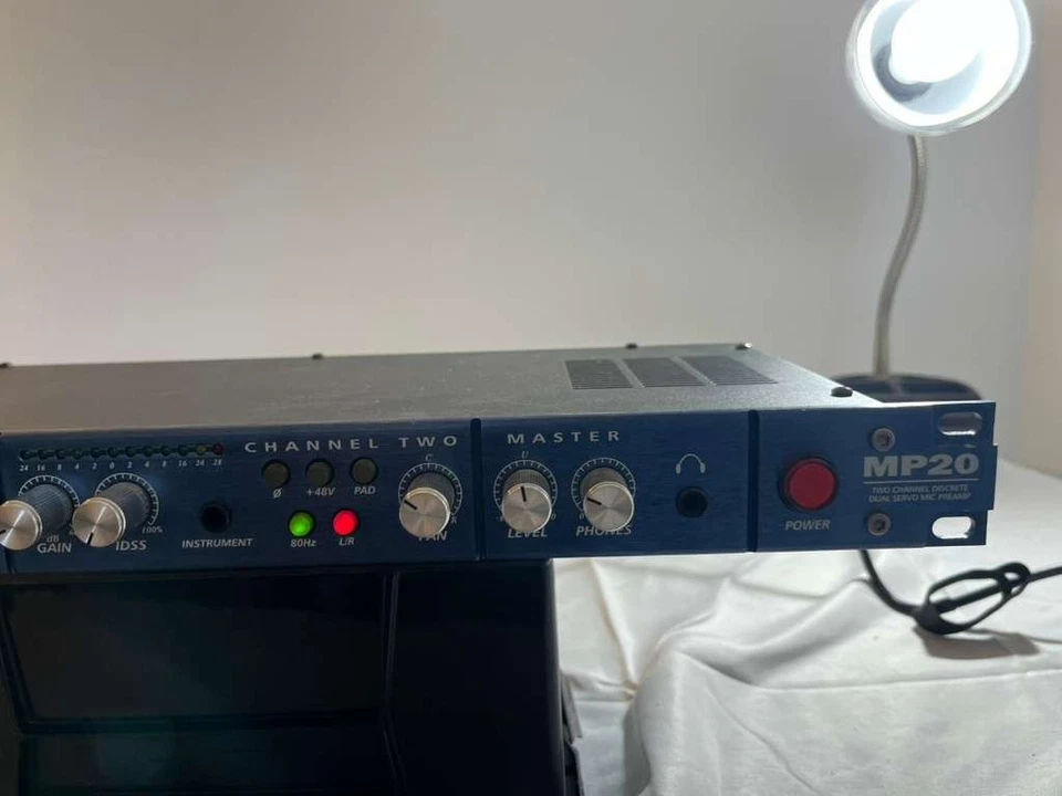 PreSonus MP20 2-Channel Microphone Preamplifier Preamp – Works, No Power Cable - Image 3 of 4