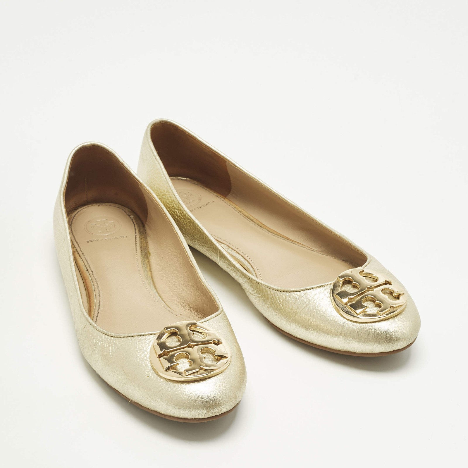 Tory Burch Claire Size 39.5 Gold Patent Leather Ballet Flats thumbnail 4