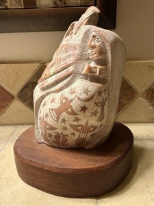 Victor M. Vigil 94 Jemez Pueblo Alabaster Eagle Stars Moon Chief Sculpture Rare!