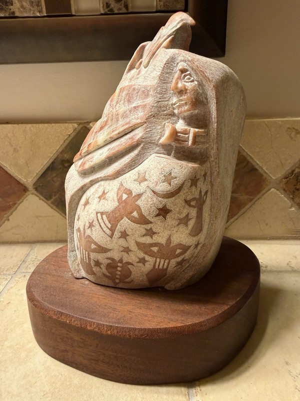Victor M. Vigil 94 Jemez Pueblo Alabaster Eagle Stars Moon Chief Sculpture Rare!