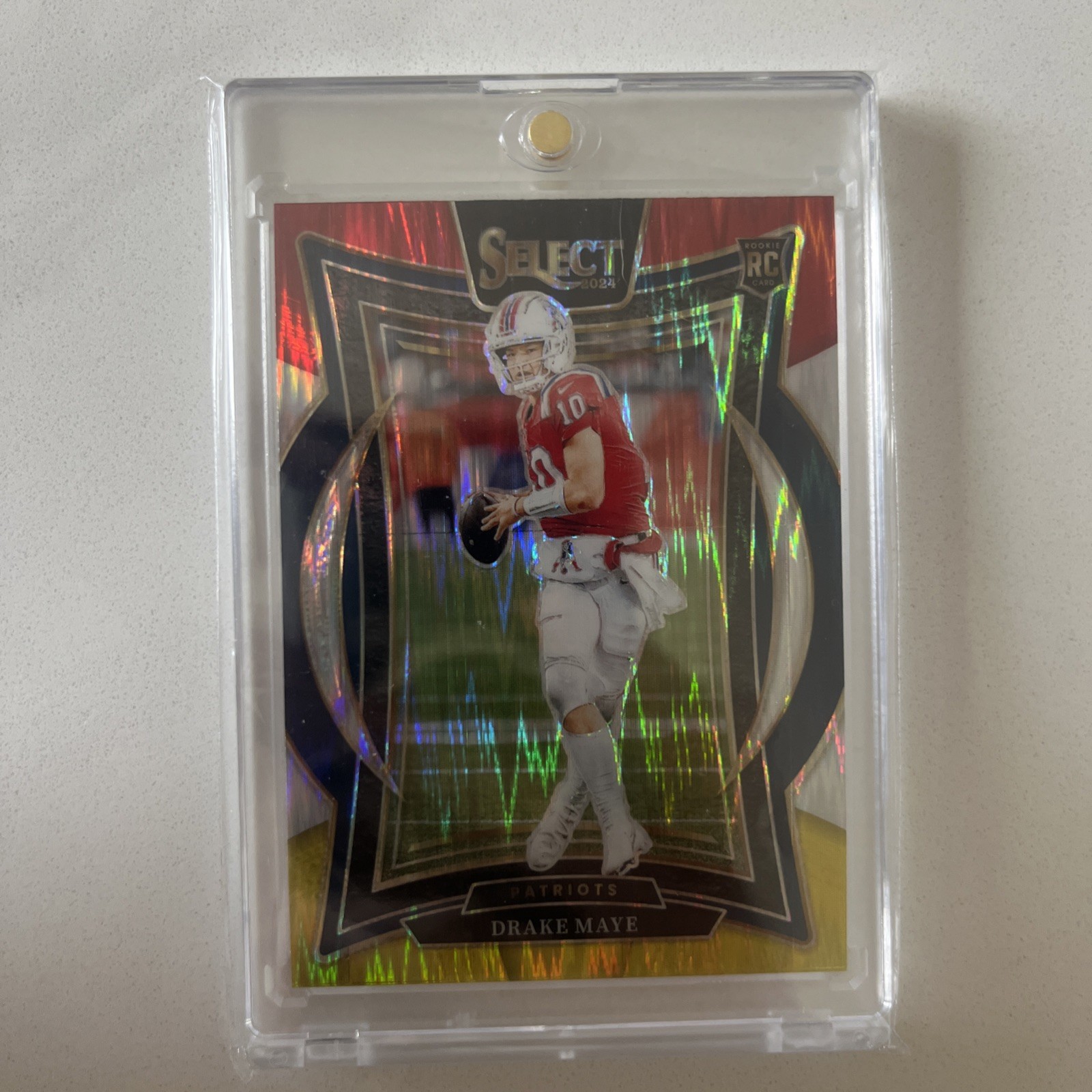 2024 Panini Select - Concourse Drake Maye #27 Red & Yellow Shock Prizm (RC)