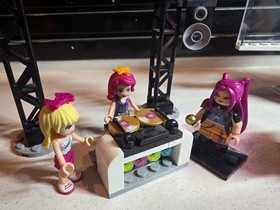 LEGO KPOP Demon Hunters & Friends Set 41106 Pop Star Tour Bus FULLY ASSEMBLED!