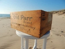Vintage Grand Old Parr Scotch Whisky Scotland Wooden Crate Michigan Label 1952