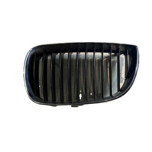 Kühlergrill mit Chromrahmen Chrom Niere Links BMW 1er E87 1889120325d230 D164