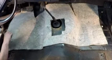 Suelo moldeado de vinilo negro para Chevrolet Colorado 2004-2012 cabina extendida 2 y 4x4 Foto 3 de 4