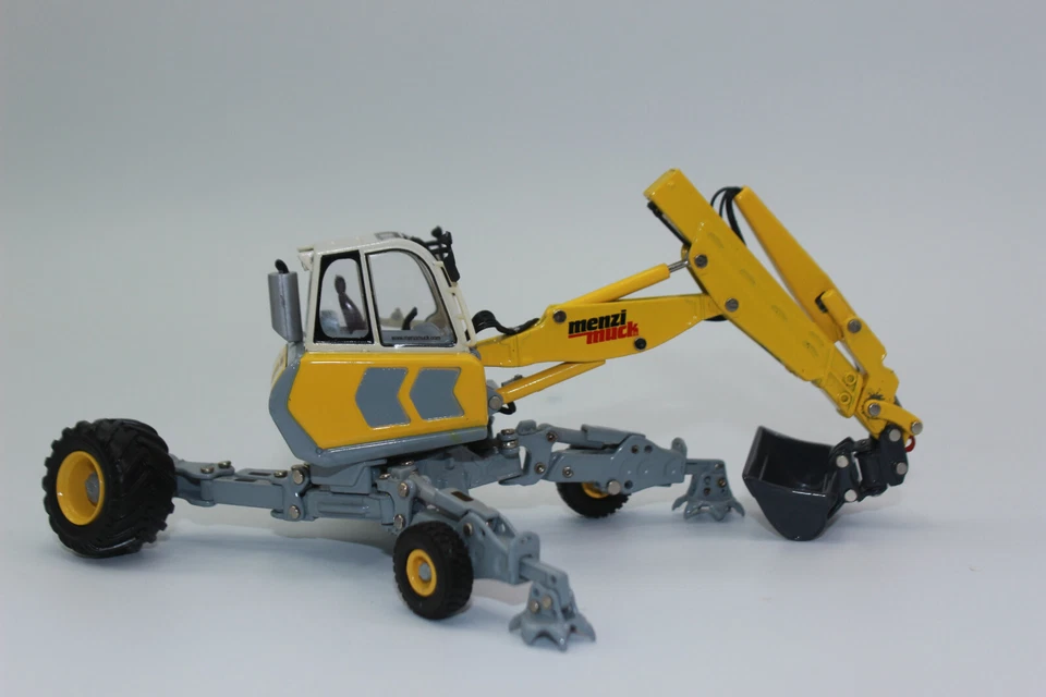 Sale Ros 181.7 Menzi Muck A91 Walking Excavator Wheel Excavators 1:50 New - Image 2 of 4