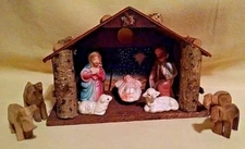 NATIVITY SET VINTGE JAPAN SONSCO WOODEN MANGER STABLE CERAMIC ANIMAL MARY JESUS*