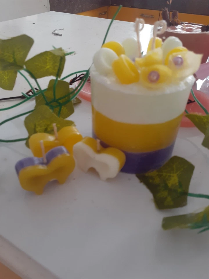 candle cake - three color scented luxurious candle - Image 3 of 3