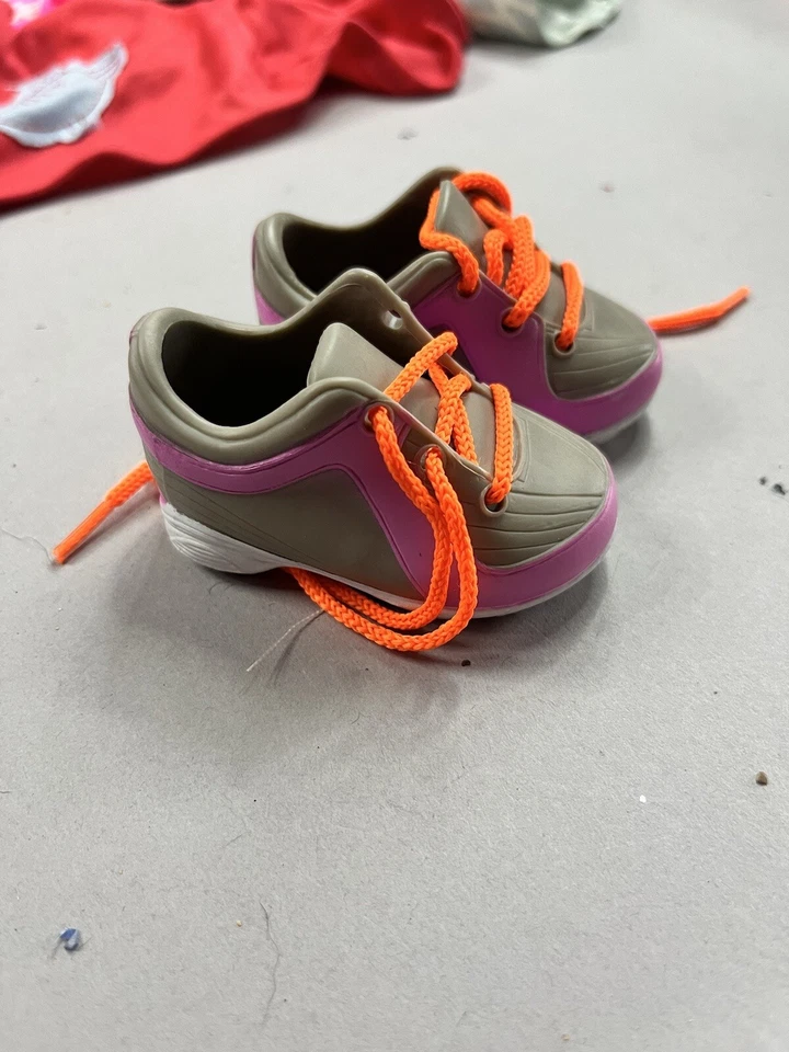 Lote De Marcas Originales y Mixtas Muñeca Ropa Armario Varios Tamaños Muñecas, 18" y más Foto 4 de 4