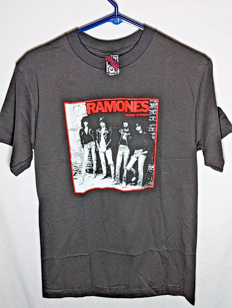 VTG Y2K Ramones Band shirt fast shipping new vintage rocket to Russia, '80s '90s