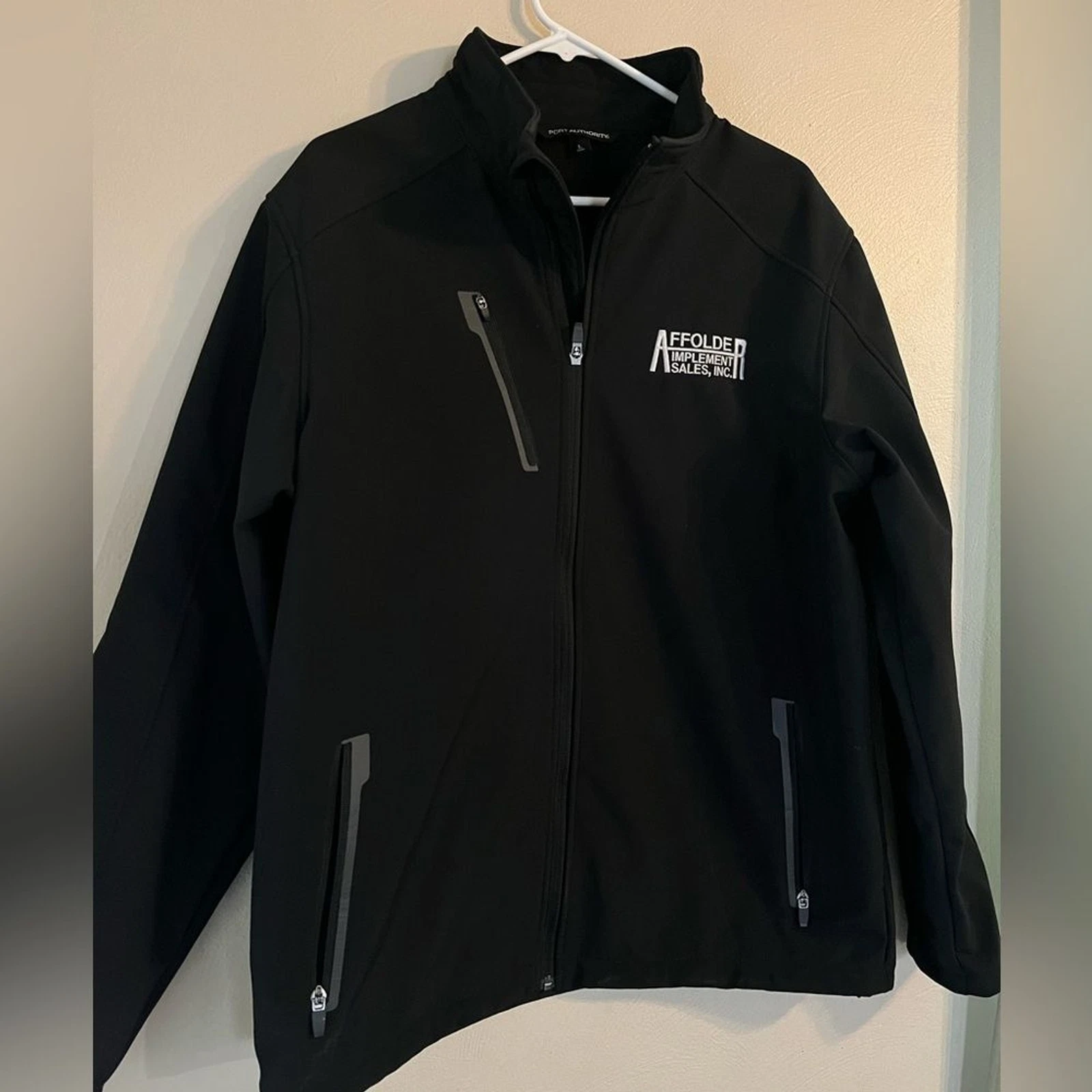 Affolder Soft Shell jacket Men’s L black Windbreaker full zip farm tractor Ag