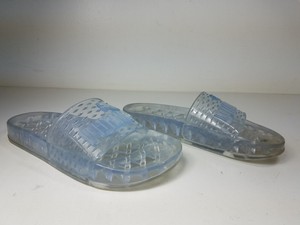 clear fenty slides