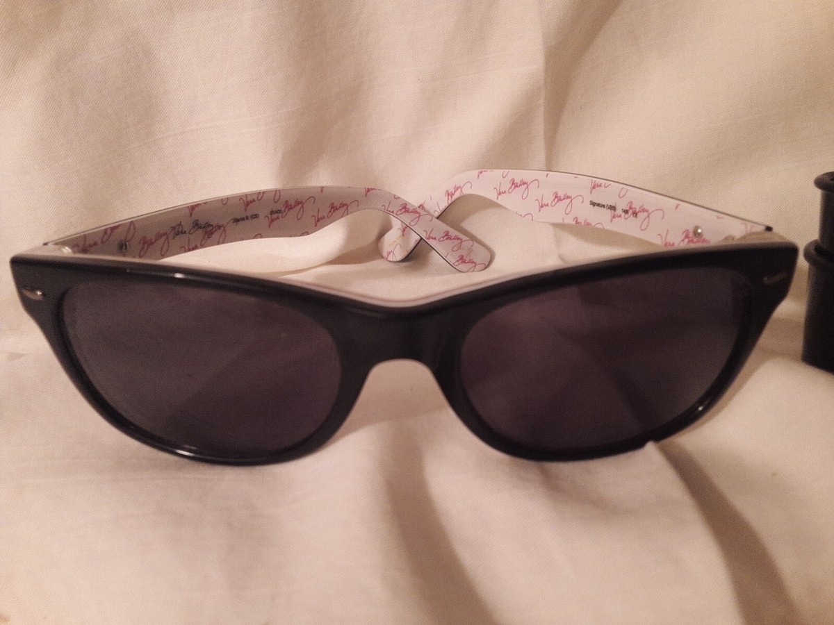 Vera Bradley Sunglasses Joanie B. CS Signature VBS Black  display picture 3