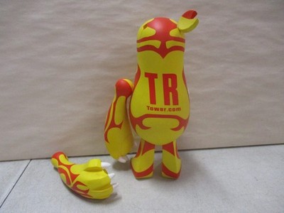 2004 Knuckle Bear Tattoo Tower Records Exclusive Vinyl Figure | eBay