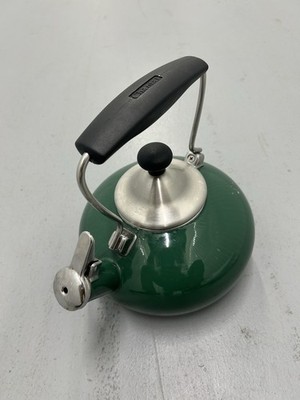 Used Chantal Whistling Kettle Tea Pot Vintage Green Enamel Victoria 1.8 Quart