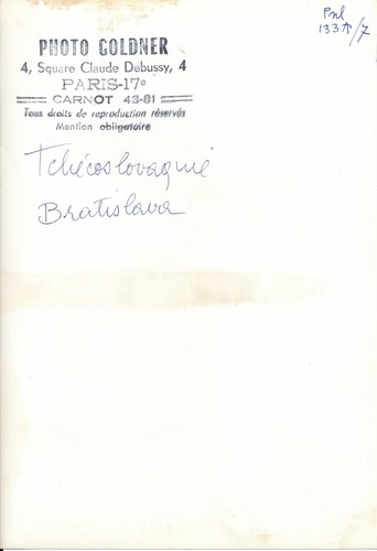 TCHÉCOSLOVAQUIE c. 1950 - Autos Place Église Commerces Bratislava - Div 11654 - Picture 2 of 2