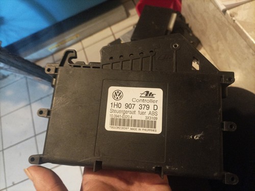 Volkswagen Passat B4  1994 Diesel ABS - Steuergerät. 1H0907379D  Gust 13473