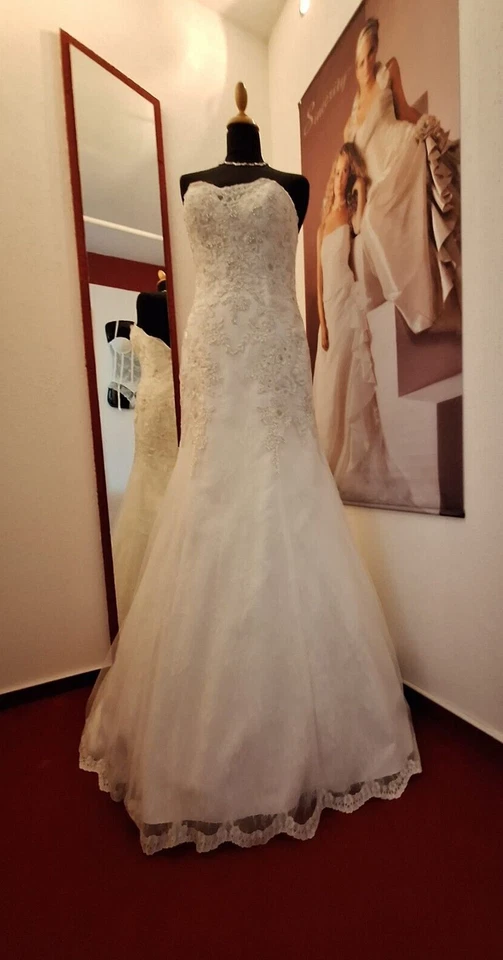Kleid Brautkleid Spitze Tüll Meerjungfrau Gr. 40 Farbe creme ***NEU*** - Bild 3 von 4