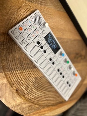 Teenage Engineering OP-1 16-Keys Keyboard Synthesizer - White (002