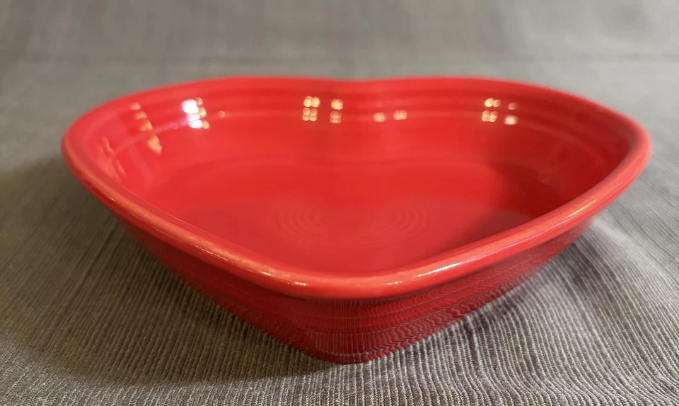Fiesta Heart Shaped Bowl Dish Red Stoneware Made in USA HLC Valentine Fiestaware - Image 4 of 4