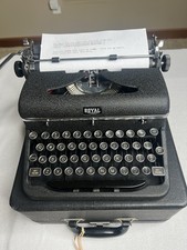Vintage 1946 Beautiful Royal QDL Portable Typewriter W/Case Looks & Types GREAT thumbnail
