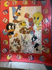 Vintage 1994 Warner Brothers Baby Looney Tunes Quilted Blanket Baby Quilt 33x41