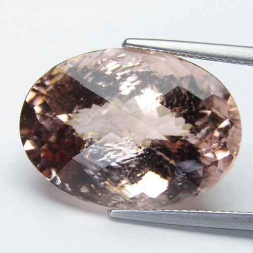 24,72 kt natürlicher Pfirsich Morganit 20,2 x 16,2 x 12,3 mm ovaler Edelstein im Schachbrettschliff -- VDO - Bild 5 von 6