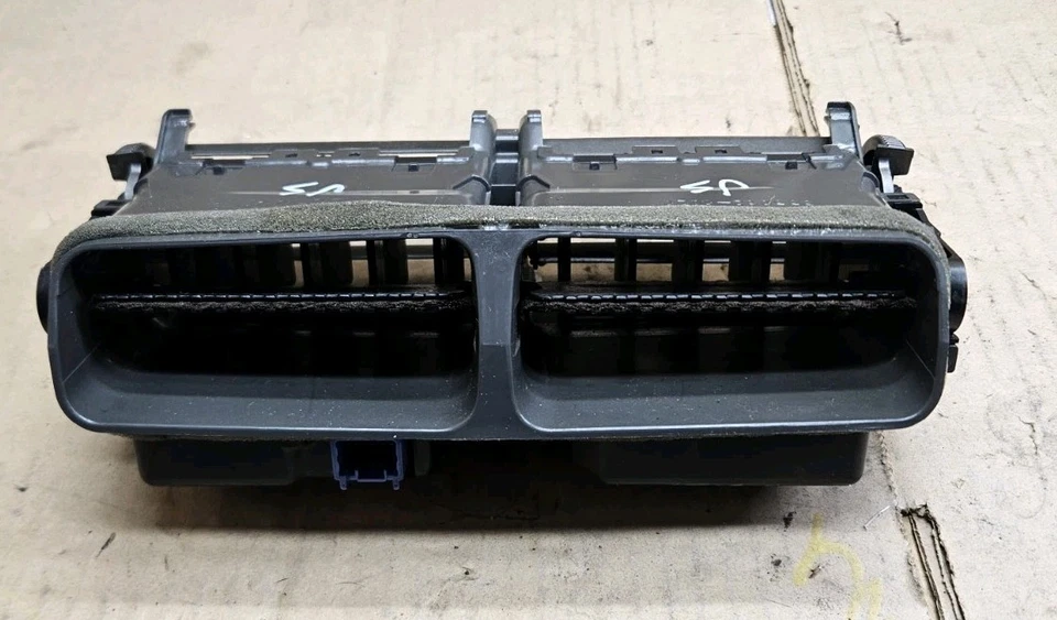 01-06 Lexus LS430 tablero central clima temperatura ventilación aire rejilla moldura OEM 555062-0120 Foto 3 de 4